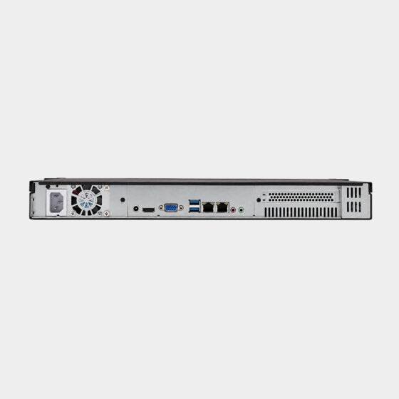 منظر الإدخال / الإخراج الخلفي للكمبيوتر الصناعي CoreIPC-RK100 يُظهر تخطيط اللوحة الخلفية, مدخلات الطاقة, موصلات العرض, منافذ يو اس بي, منافذ الشبكة, وفتحات التهوية